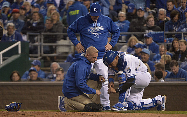 Salvador Perez Hand Injury in World Series