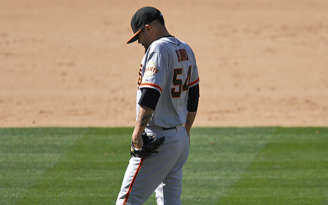 Giants remove Sergio Romo from closer role 