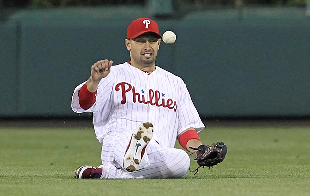 Phillies trade Shane Victorino to Dodgers, Hunter Pence to Giants 