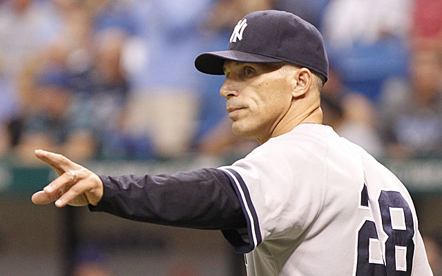 Yankees re-sign manager Joe Girardi to 4-year contract 