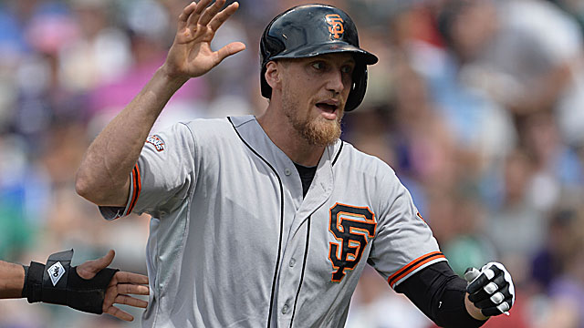 Giants and OF Hunter Pence agree on 5-year deal worth $90 million 