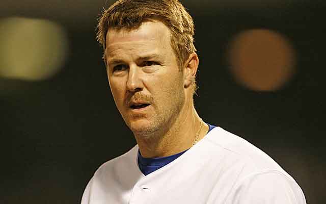 Jeff Kent's suspect play at second base hurts his case to be in Cooperstown.  (Getty Images)