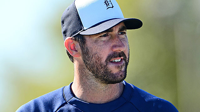 Justin Verlander signs $180m seven-year deal with Detroit Tigers