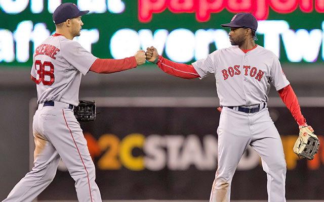 Punchless Grady Sizemore and Jackie Bradley Jr. are helping to drag down the Red Sox. (USATSI)