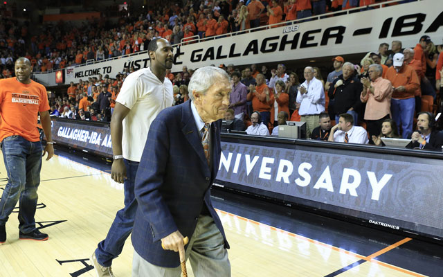 Oklahoma State coach Eddie Sutton and the Cowboys 1994 Final Four team were honored in 2004. (USATSI)