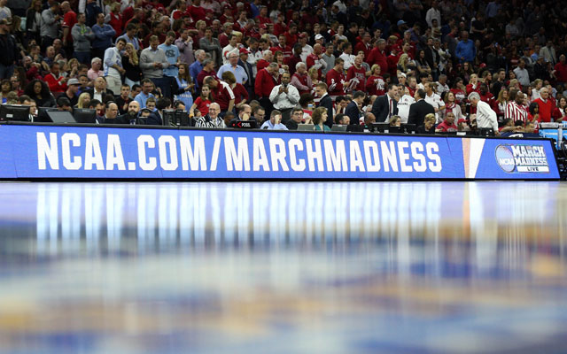 The NCAA could soon be considering legislation to allow endorsements for players. (USATSI)