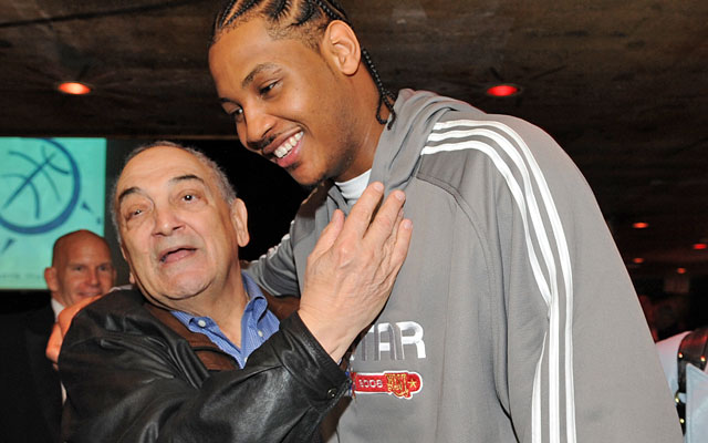 Sonny Vaccaro (left) played a key role in making the Ed O'Bannon case a reality. (USATSI)