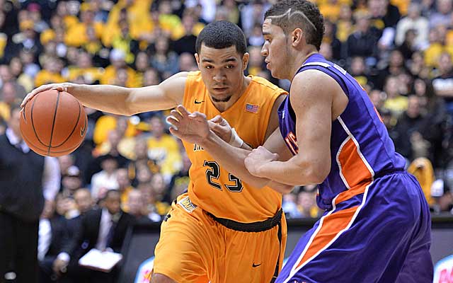 Steady PG Fred Van Vleet keeps a squad that made last year's Final Four on track. (USATSI)