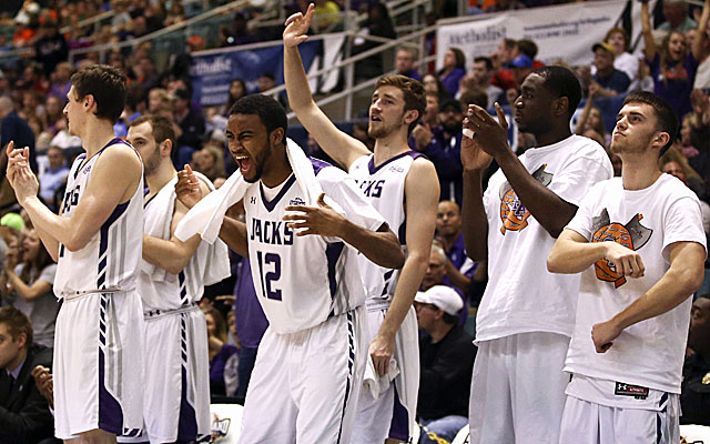 Stephen F. Austin will take its 28-game win streak into the Big Dance. (USATSI)