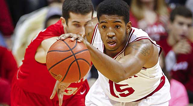 Devin Davis averaged 2.4 points and 2.4 rebounds for the Hoosiers last season. (Getty Images)