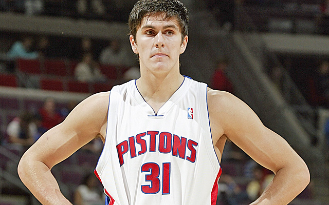 How was Darko Milicic drafted before Carmelo Anthony, Dwyane Wade