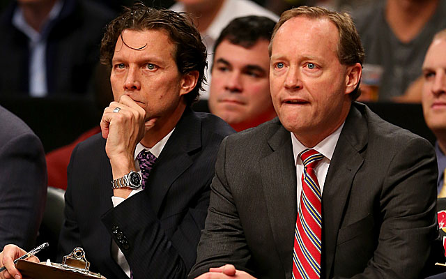 Quin Snyder (left) was Mike Budenholzer's assistant in Atlanta this season.  (Getty)