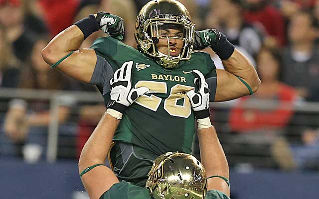 Baylor is up to No. 4 in the BCS standings -- and closing fast on Ohio State.  (USATSI)