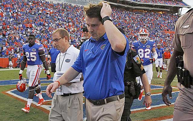 Will Muschamp walks off the field after head-scratching loss to FCS Georgia Southern.   (USATSI)