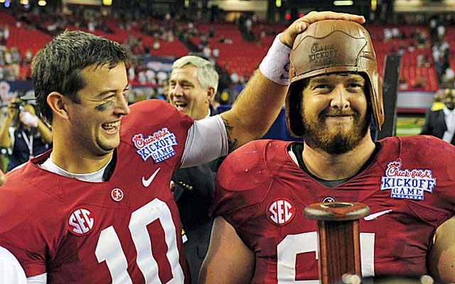 Alabama QB AJ McCarron likely won't have Anthony Steen (right) to protect him in the Sugar Bowl.   (USATSI)