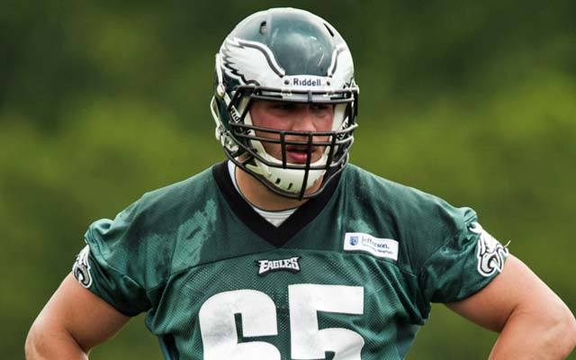 Lane Johnson agrees to record contract with Philadelphia Eagles