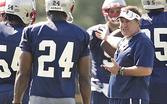 Bill Belichickis working with plenty of new faces in Patriots camp. (USATSI)