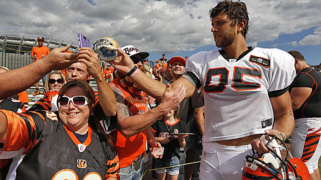 Rookie TE Tyler Eifert has drawn rave reviews at camp. (USATSI)