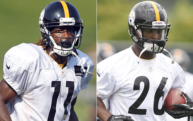 The Steelers will rely on Markus Wheaton and Le'Veon Bell to bring youthful energy to the offense. (USATSI)