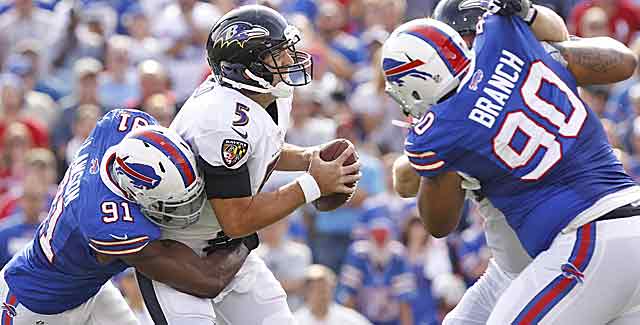 Joe Flacco does not look like a Super Bowl-winning QB vs. the Bills. (USATSI)