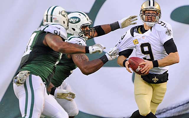 Drew Brees and the Saints lay an egg against the Jets. (USATSI)