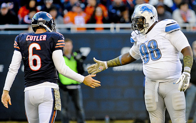 Detroit Lions defense, passing attack keep wildcard hopes alive