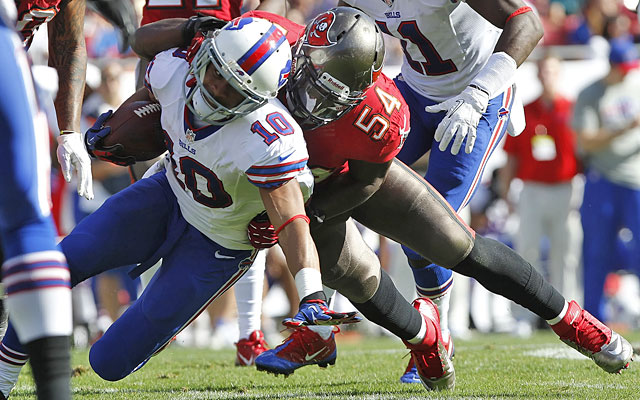 Derrick Brooks returns interception for a touchdown during