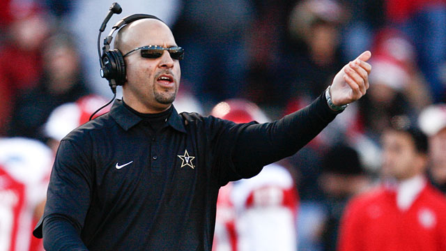 Vandy's James Franklin fits the profile of an offensive-minded head coach the Skins are targeting. (USATSI)