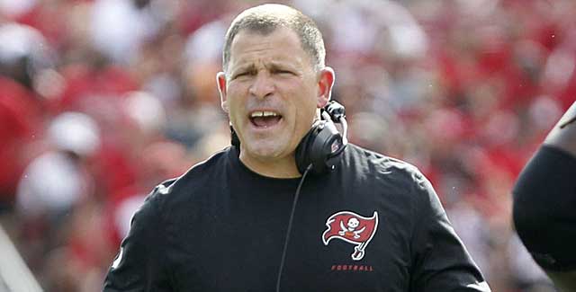 Three guys Greg Schiano ditched in Tampa really help the Pats. Is a gift basket in order? (USATSI)