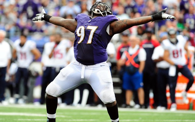 Former Syracuse football player Arthur Jones competes for starting spot  with Baltimore Ravens 