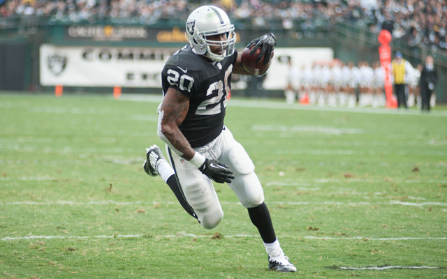 Darren McFadden re-signed with the Raiders on Tuesday. (USATSI)