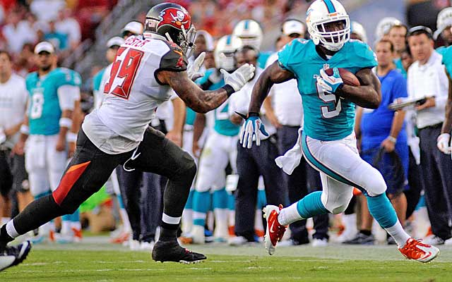 Damien Williams is one of two undrafted rookie RBs the Dolphins opted to keep on the roster.(USATSI)