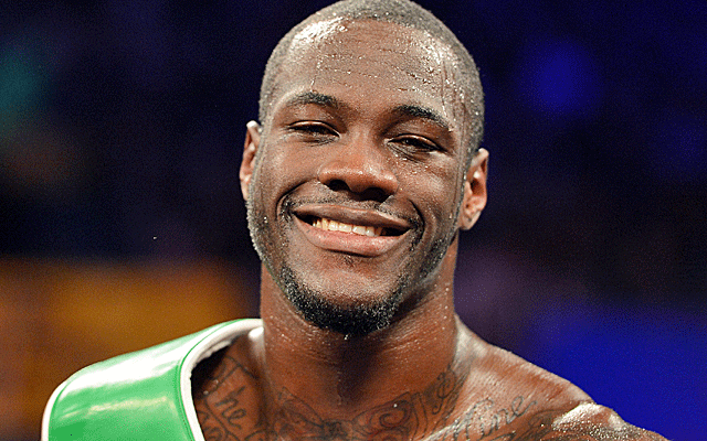Current heavyweight champ Deontay Wilder like Mayweather over Pacquiao in a decision.  (Getty Images)