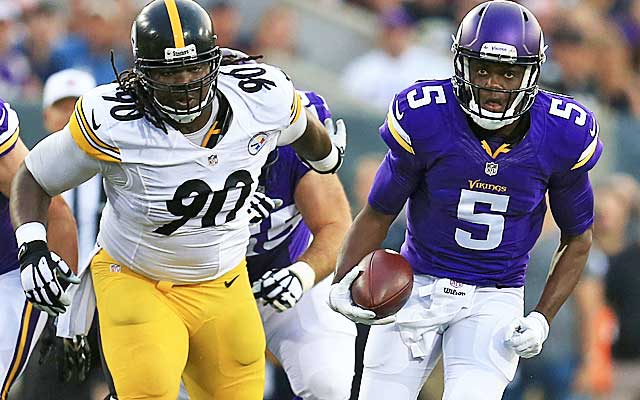 Teddy Bridgewater looked good in limited duty against the Steelers. (USATSI)