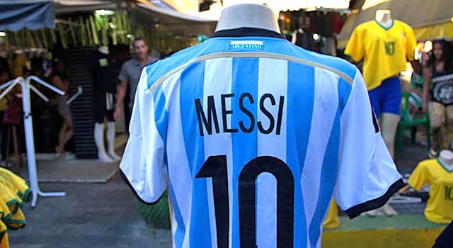 Lionel Messi's No. 10 jersey on sale alongside Neymar Jr.'s in Rio de Janeiro. (Sarah M. Kazadi photo)