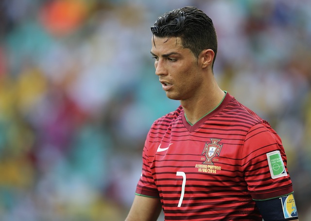 Class is now in session for Ronaldo fans.  (Getty Images)